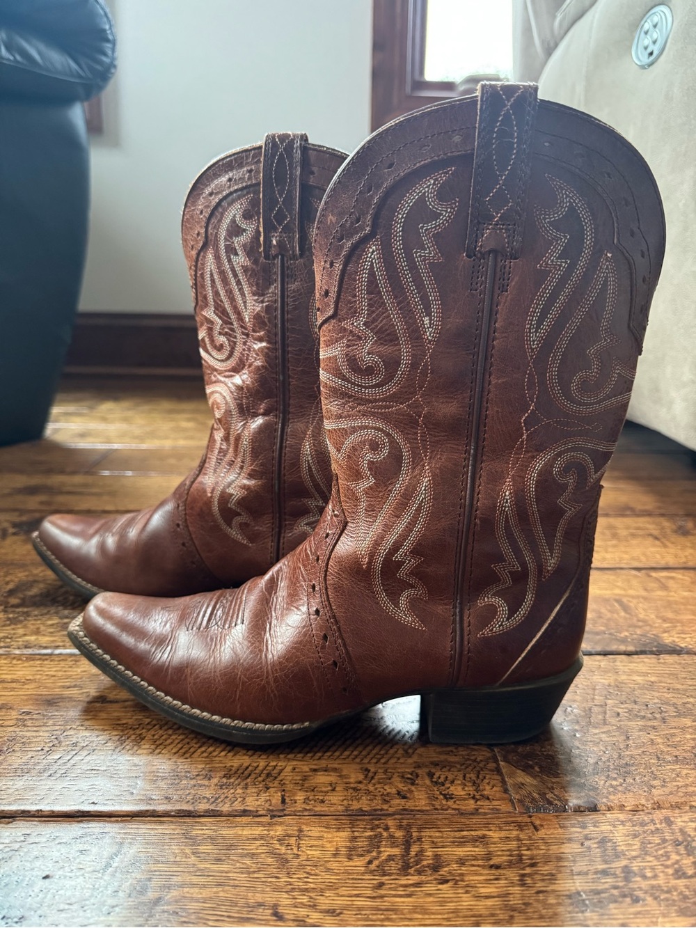 Ariat Cowboy Boots